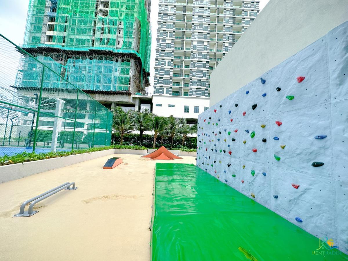 Bali Sea View Residences Melaka At Stayrene Malacca Exterior foto
