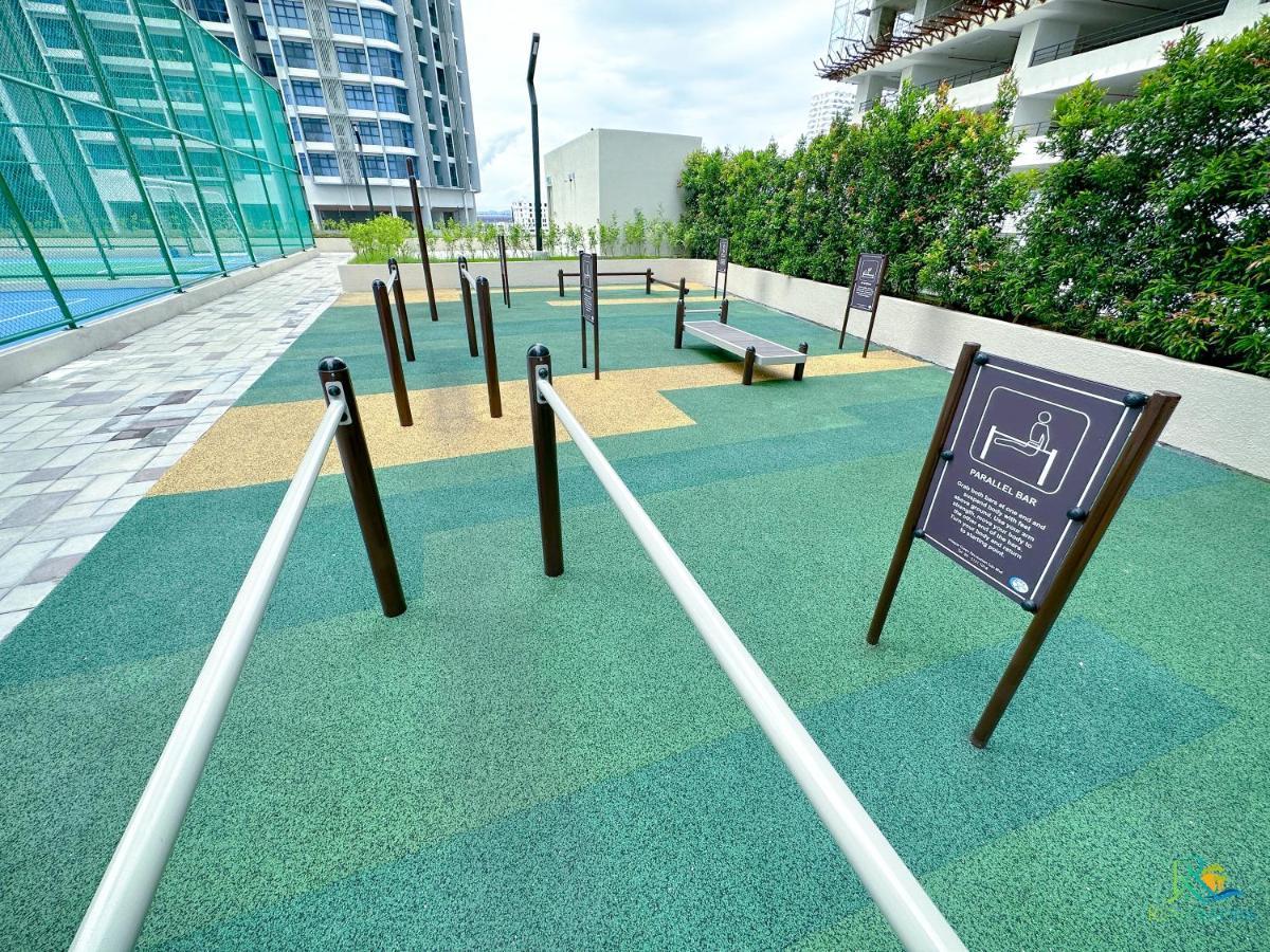 Bali Sea View Residences Melaka At Stayrene Malacca Exterior foto